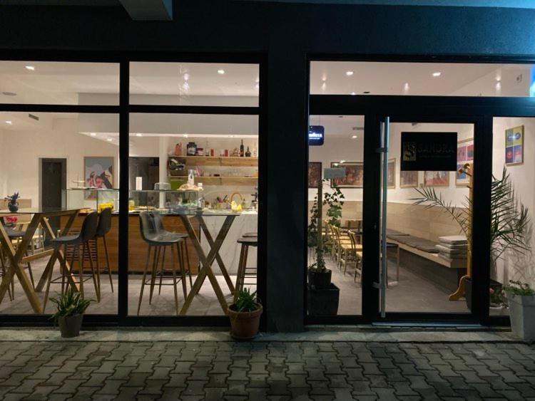 Sandra Apartmani Vrsac Exteriör bild